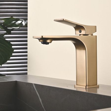 Смеситель для раковины Shevanik S6101G, золотой сатин