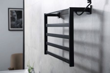 Электрический полотенцесушитель Black&White Universe 580х350 N-333B с полкой Черный