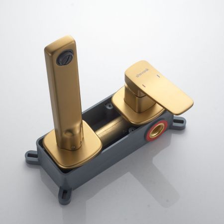 Смеситель для раковины встраиваемый Shevanik S9941G, золотой сатин, артикул S9941G