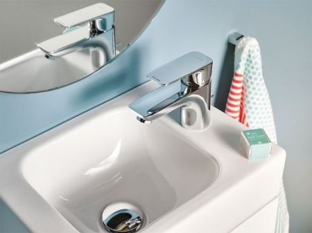 Смеситель для биде, Kludi, Pure&Style, тип открывания воды-однорычажный, тип регулирования воды-керамический картридж, отверстия для монтажа-1, высота, мм-115, вынос излива, мм-110, донный клапан-есть, тип подводки-гибкая, стандарт подвода воды-3/8", цвет, артикул 402160575