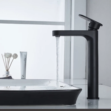 Смеситель для раковины Shevanik S8711H, черный