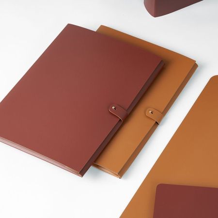 ADJ Папка для бумаг А4, 23x31 см., цвет: бордо/коньяк, артикул 1624.30/09