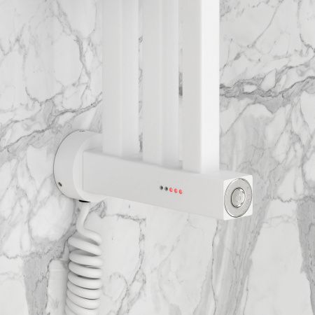 Полотенцесушитель, Сунержа, Хорда 4.0, электрический, ширина, мм-50, глубина, мм-166, высота, мм-650, межосевое расстояние-600, подключение-нижнее справа/слева, электрокомплект-кабель, мощность, Вт-45, материал-нержавеющая сталь, назначение-система электр