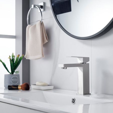 Смеситель для раковины Shevanik S7001L, сатин