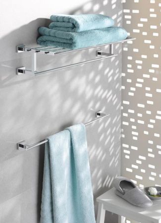 Держатель для банного полотенца GROHE Essentials Cube 600 мм, хром (40509001) Держатель для банного полотенца GROHE Essentials Cube 600 мм, хром (40509001)
