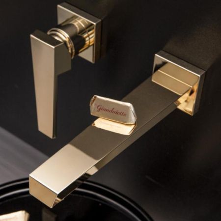 Bongio Stelth Смеситель для раковины наружняя часть, излив 220 мм, цвет золото, артикул 01538OR22EU