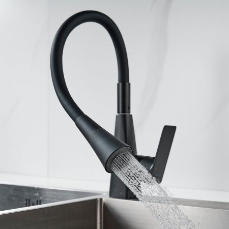 Смеситель для кухни с гибким изливом Shevanik S543H-3, черный