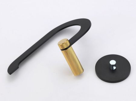 Держатель для туалетной бумаги Savol S-002152HB, черный/золото, артикул S-002152HB