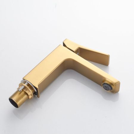 Смеситель для раковины Shevanik S4401G, золотой сатин, артикул S4401G