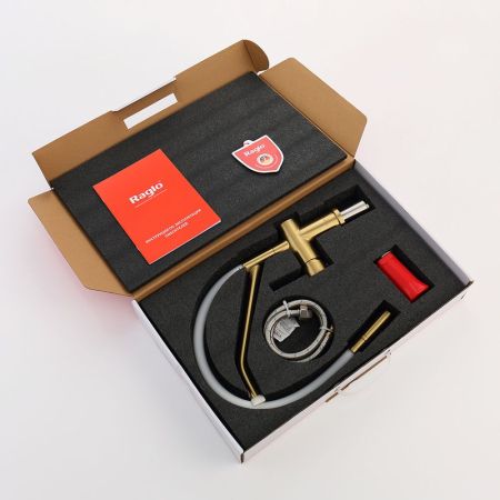 Смеситель для кухни со съемным изливом на магните Raglo R86.41.03, золотой сатин