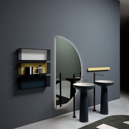 ANTONIO LUPI SPICCHIO Зеркало 140х70х0,5 см., полукруг, на раме, с блестящей кромкой