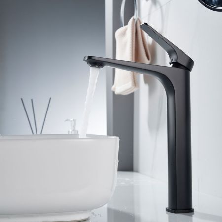 Смеситель для раковины высокий Shevanik S4211H, черный