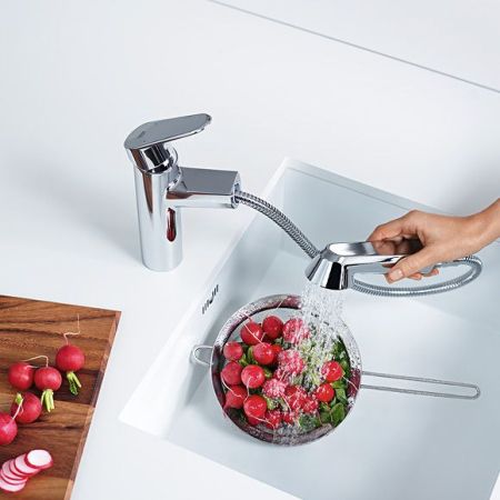 Смеситель для кухни GROHE Eurodisc Cosmopolitan с выдвижной лейкой, хром (32257002)