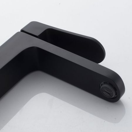 Смеситель для раковины Shevanik S4501H, черный, артикул S4501H