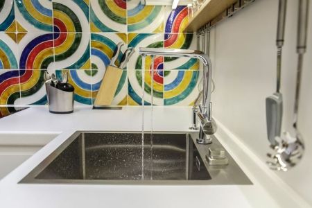 Смеситель для кухни, OMOIKIRI, Nagano, тип открывания воды-однорычажный, тип регулирования воды-керамический картридж, монтаж-на раковину/столешницу, отверстия для монтажа-1, высота, мм-294, вынос излива, мм-206, тип излива-поворотный, тип подводки-гибкая