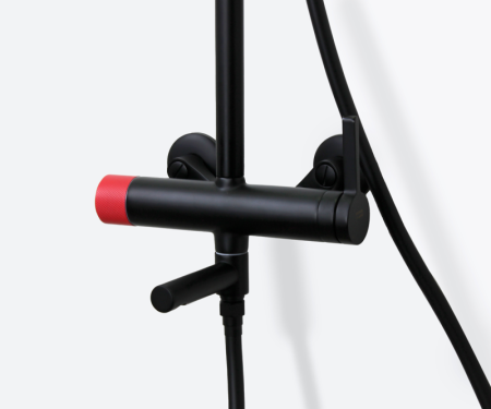 Душевая система Bronze de Luxe AVANTGARDE 2039RH, черный/красный, артикул 2039RH