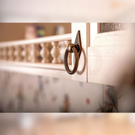 Зеркало со шкафчиком и балюстрадой Бриклаер КАНТРИ 115SB, бежевый дуб прованс, артикул КАНТРИ 115SB