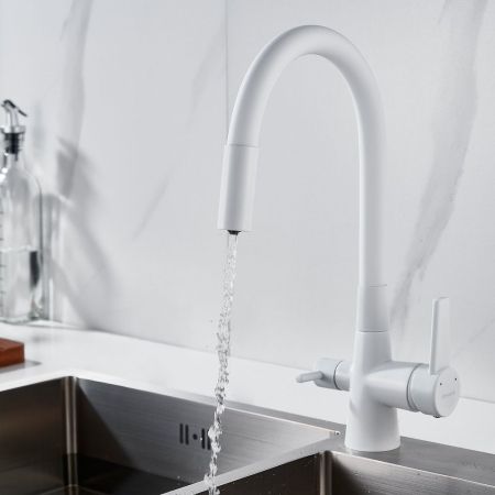 Смеситель для кухни с гибким изливом и подключением фильтра Shevanik S668C, белый, артикул S668C