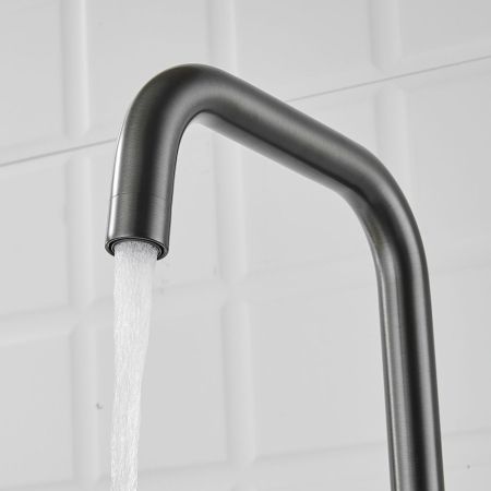 Смеситель для кухни с подключением фильтра Shevanik S528T, оружейная сталь, артикул S528T