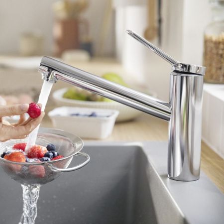 Смеситель для кухни, Hansgrohe, Zesis M33, тип открывания воды-однорычажный, тип регулирования воды-керамический картридж, монтаж-на раковину/столешницу, отверстия для монтажа-1, высота, мм-214, вынос излива, мм-220, тип излива-поворотный на 60°, 110° или, артикул 74802000