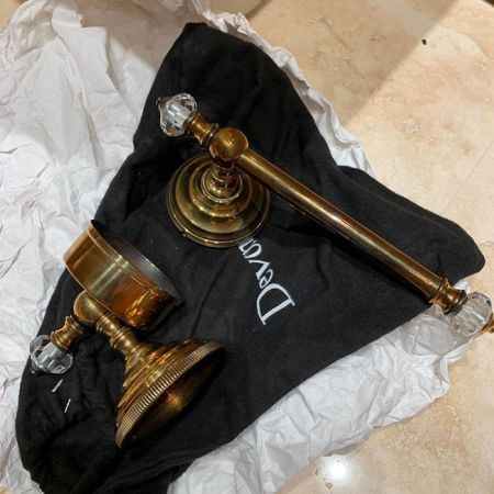 Devon Gemstone Мыльница подвесная, цвет держателя  античная латунь, артикул GEM701-OTS