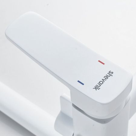 Смеситель для ванны Shevanik S9922C, белый