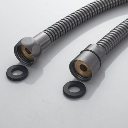 Смеситель для ванны Shevanik S5072T, оружейная сталь