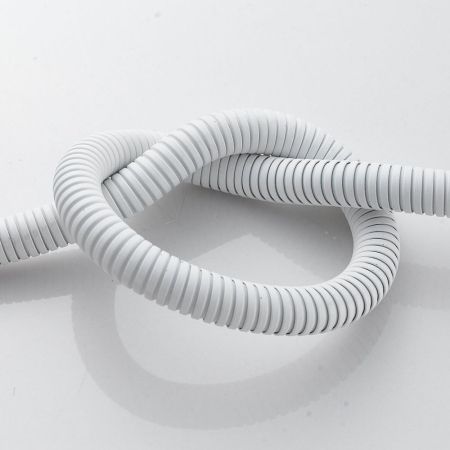 Шланг Shevanik SE17-10 (100 см), белый