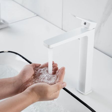 Смеситель для раковины высокий  Raffine F1199C, белый, артикул F1199C