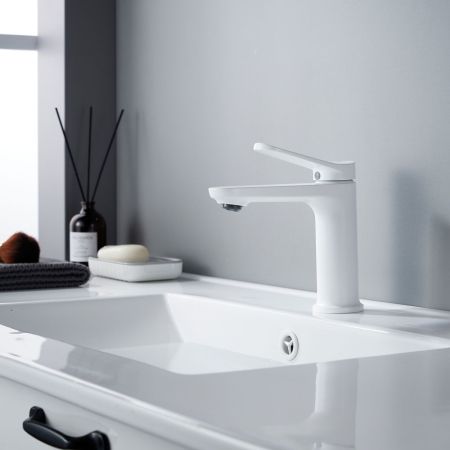 Смеситель для раковины Shevanik S4301C, белый, артикул S4301C