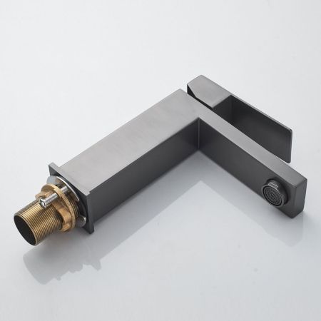 Смеситель для раковины Shevanik S7001T, оружейная сталь