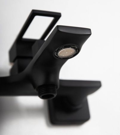 Смеситель для ванны и душа BelBagno LUCE LUC-VAS-NERO, артикул LUC-VAS-NERO