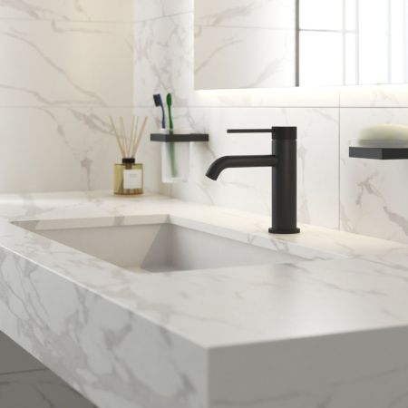 Смеситель для раковины Timo Saona черный (2461/03F), артикул 2461/03F