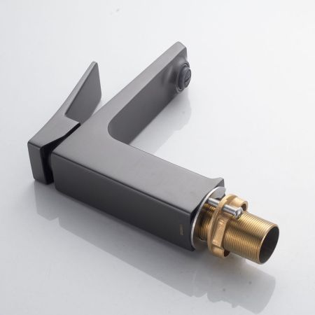 Смеситель для раковины Shevanik S4401T, оружейная сталь