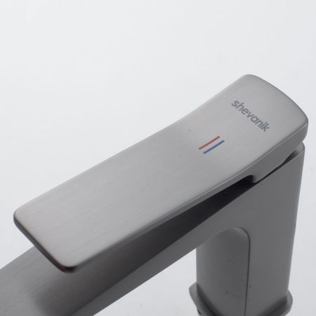 Смеситель для раковины Shevanik S4601T, оружейная сталь