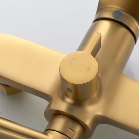 Смеситель для ванны Shevanik S4322G, золотой сатин, артикул S4322G