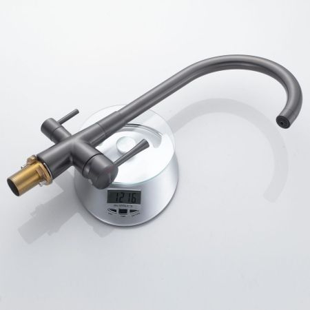 Смеситель для кухни с подключением фильтра Shevanik S428T, оружейная сталь, артикул S428T