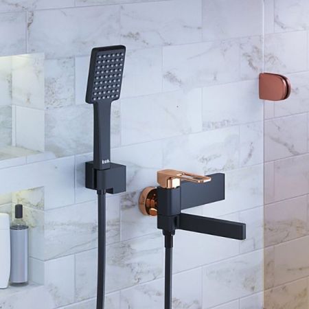 Смеситель для ванны Iddis Slide SLIBG00i02 Черный Розовое золото, артикул SLIBG00i02