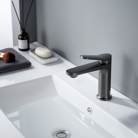 Смеситель для раковины Shevanik S4301T, оружейная сталь, артикул S4301T