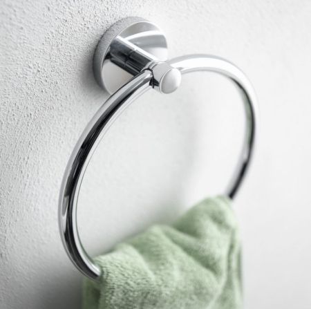 Кольцо для полотенца GROHE Essentials, хром (40365001), артикул 40365001