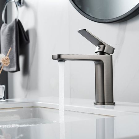 Смеситель для раковины Shevanik S9901T, оружейная сталь