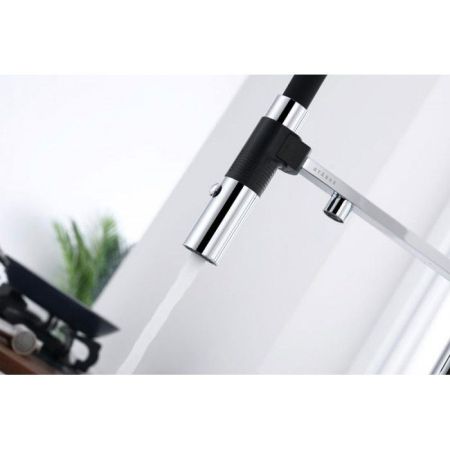 Смеситель для кухни Paulmark Magneto Ma213118-CR Хром Черный, артикул Ma213118-CR