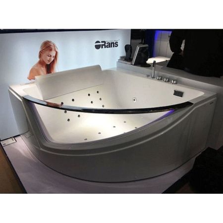 Акриловая ванна Orans BT-65107 150x150 с гидромассажем