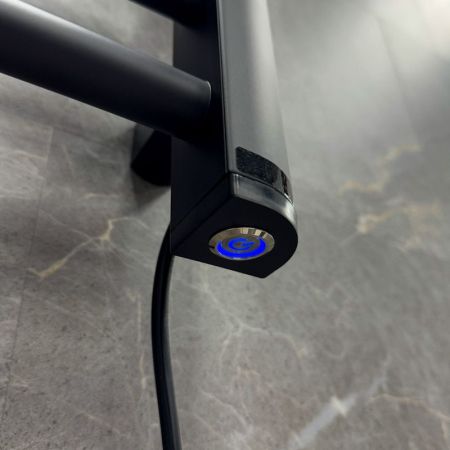 Полотенцесушитель электрический Fixsen UNIVERSAL 600х500 FX-7200B, черный, артикул FX-7200B