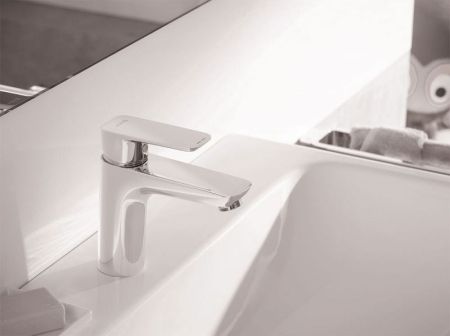 Смеситель для раковины, Kludi, Pure&Style, тип открывания воды-однорычажный, тип регулирования воды-керамический картридж, монтаж-на раковину/столешницу, отверстия для монтажа-1, высота, мм-160, вынос излива, мм-120, донный клапан-отсутствует, тип подводк, артикул 402920575