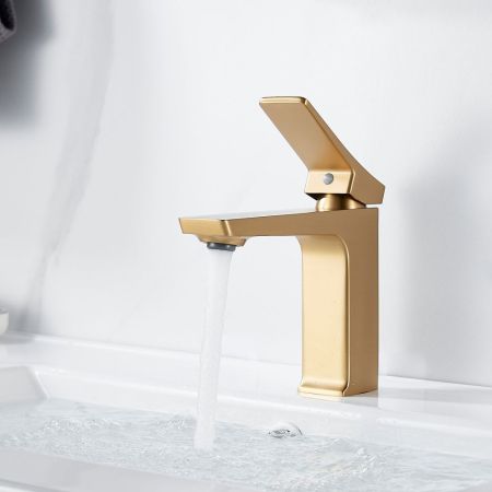 Смеситель для раковины Shevanik S4401G, золотой сатин, артикул S4401G