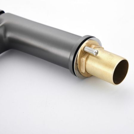 Смеситель для раковины с хирургической ручкой BELZ B10019-3, оружейная сталь