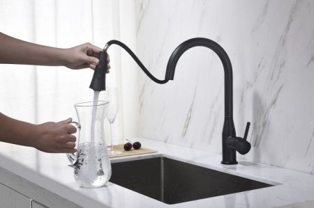 Смеситель для кухни Timo Saona 2336/03FL Черный, артикул 2336/03FL