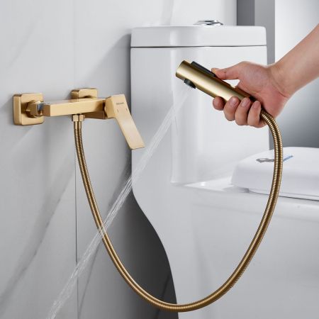 Гигиенический душ со смесителем Shevanik S4005G-1, золотой сатин