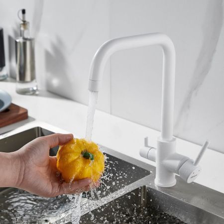 Смеситель для кухни с подключением фильтра Shevanik S228C, белый, артикул S228C